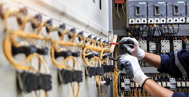 Professional Electrician technician working in French Island, WI